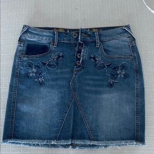 Denim skirt